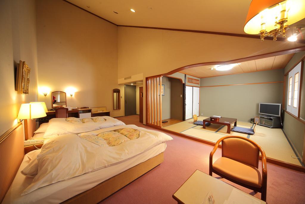 Watarase Onsen Hotel Sasayuri Hongu Exterior photo